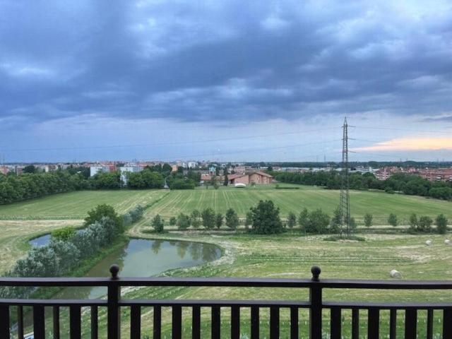 Beslan360 Hotel San Giuliano Milanese Exterior photo